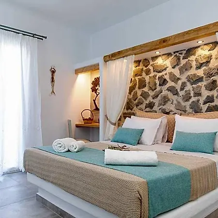 فندق Arhontiko Naxos City